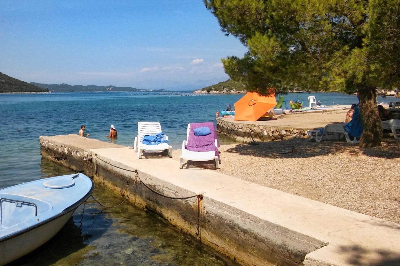 Apartments By The Sea Luka Dubrava, Peljesac - 14040 Putniković Buitenkant foto
